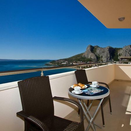 Villa Omis Michy - Family House For Big And Small Groups Omiš Exterior foto